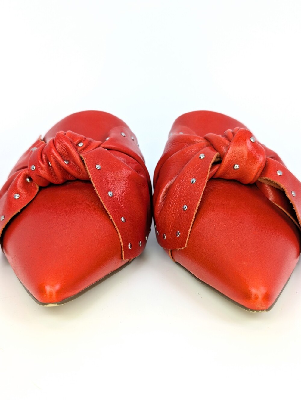 Nanette Lepore Orange Red Studded Bow Pointed Toe Mule Flats Slide On Size 6 EUC - Picture 5 of 12